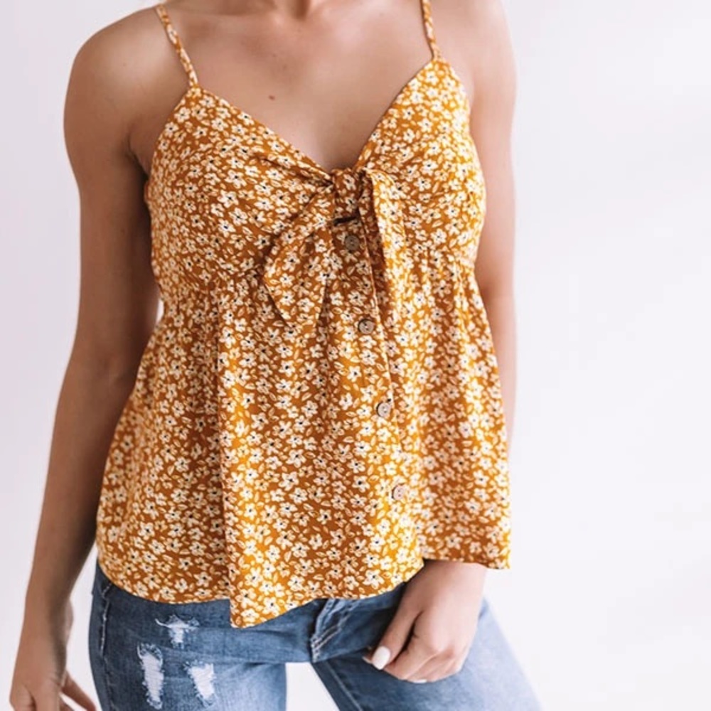 Beautiful Summer Tank - Picture 4 of 5